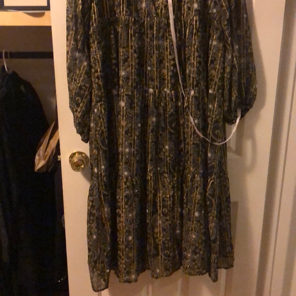 Missguided Olive Green Printed Maxi Dress - Picture 9 of 11